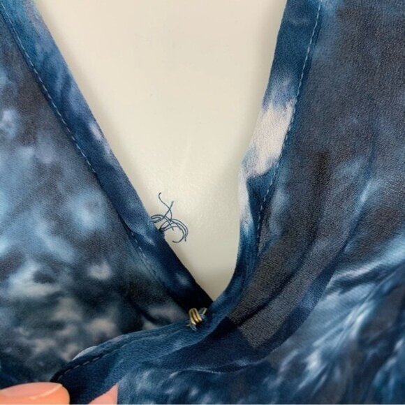 Young Fabulous And Broke Tie Dye Wrap Blouse Long Sleeve Boho XS Blue NWT - Picture 4 of 8